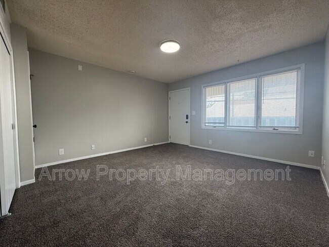 Foto del edificio - 1323 S 10th St