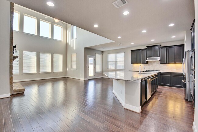 Building Photo - 2300 Centennial Loop