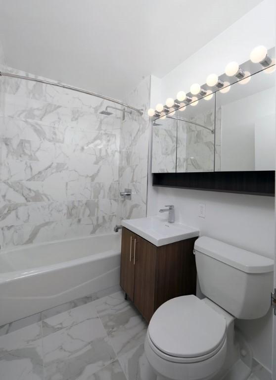 Building Photo - 3 bedroom in New York NY 10038