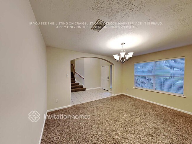 Foto del edificio - 410 Sun River Ln