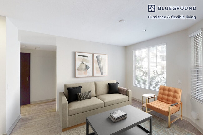 Building Photo - 121 E Rte 66