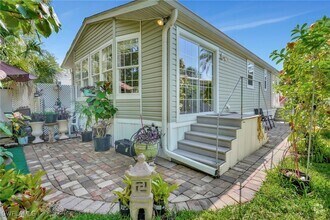 Building Photo - 10709 Roseate Spoonbill Cir