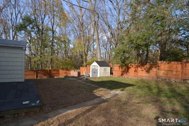 Building Photo - 448 Tudor St