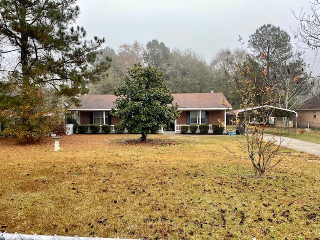 Primary Photo - Single Family Home Close to Ft Eisenhower ...