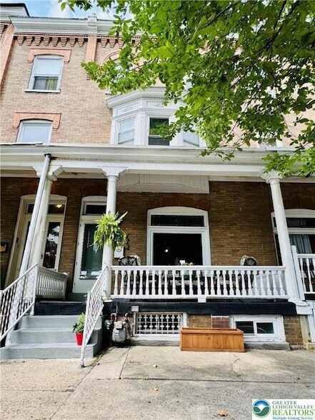 Foto principal - 1523 W Chew St