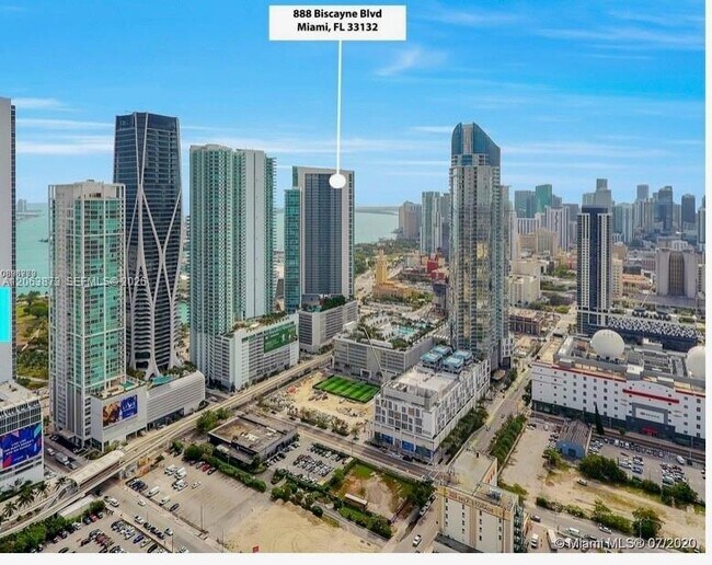 Foto del edificio - 888 Biscayne Blvd