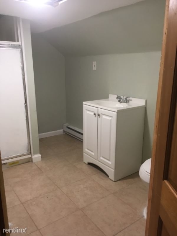 Building Photo - 2 br, 1 bath Apartment - 6 Quincy st