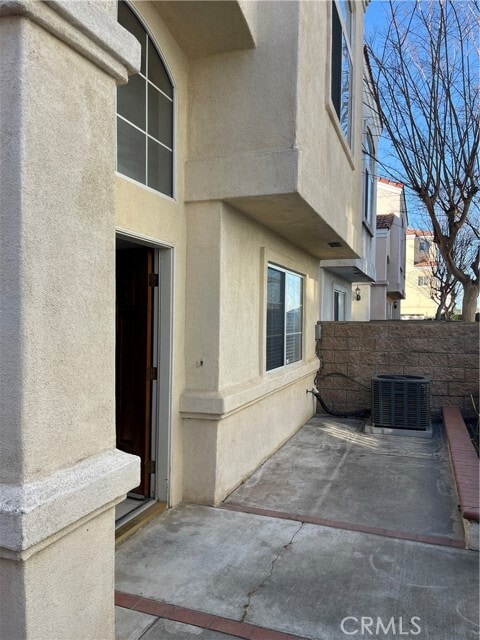 Building Photo - 11395 Sherwood Dr