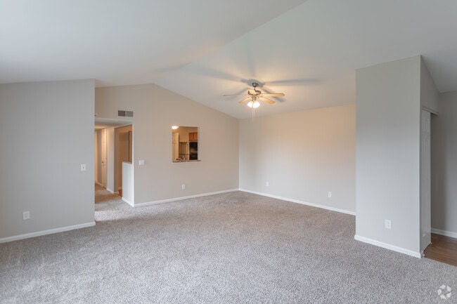 2HAB, 1,5BA - 1.175 ft² - Sky Harbor Apartments