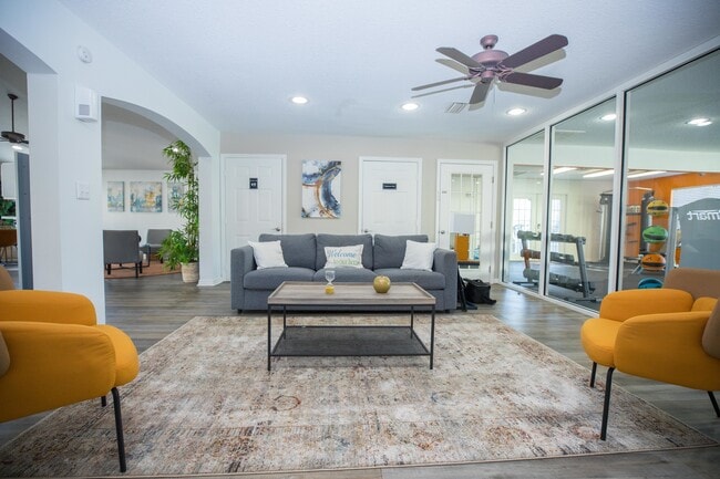 Building Photo - Oakview Landing Apartments