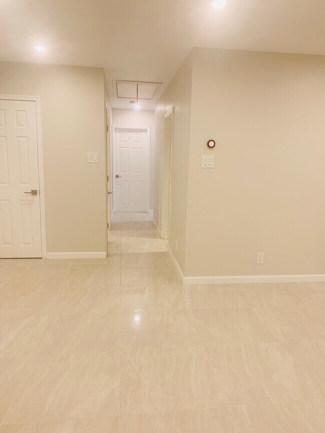 Foto del edificio - 3134 Stoney Creek Rd