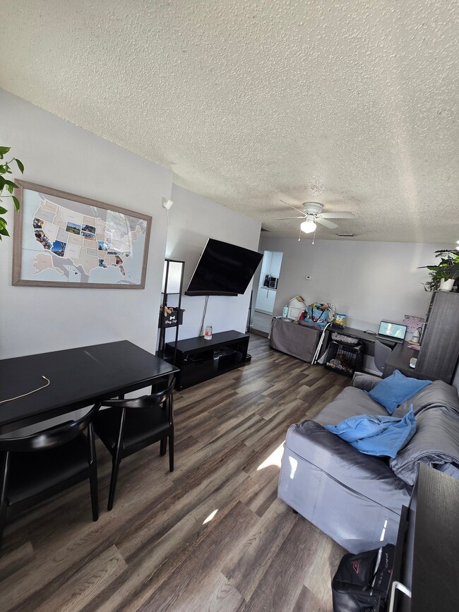 Foto del edificio - 2915 36th Ave W