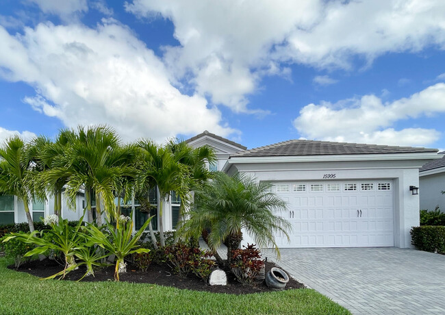 Building Photo - 15995 Whippoorwill Cir