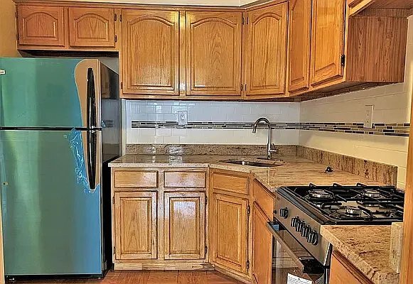 Building Photo - East 201st Street