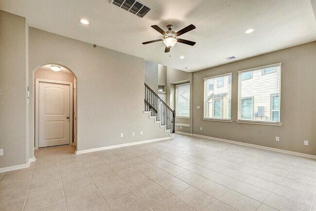 Foto del edificio - 195 Biltmore Loop