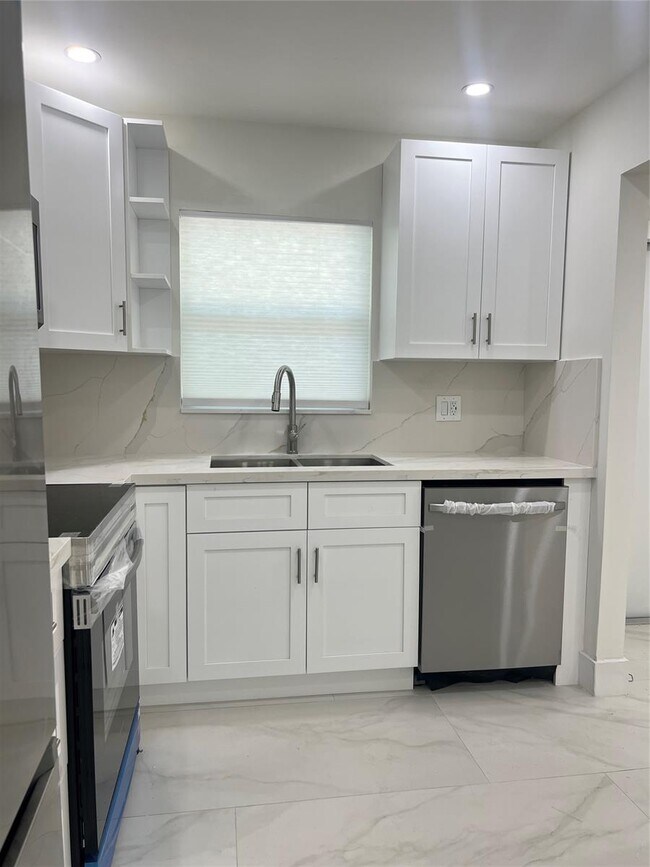 Foto del edificio - 2801 N 34th Ave