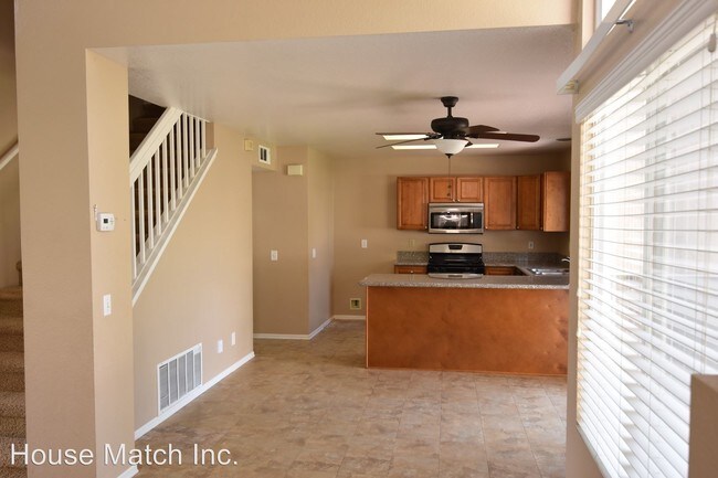 Building Photo - 3 br, 2.5 bath House - 44790 Calle Banuelos