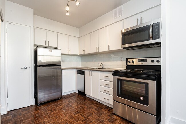 Photo du bâtiment - 265 Dixon Road