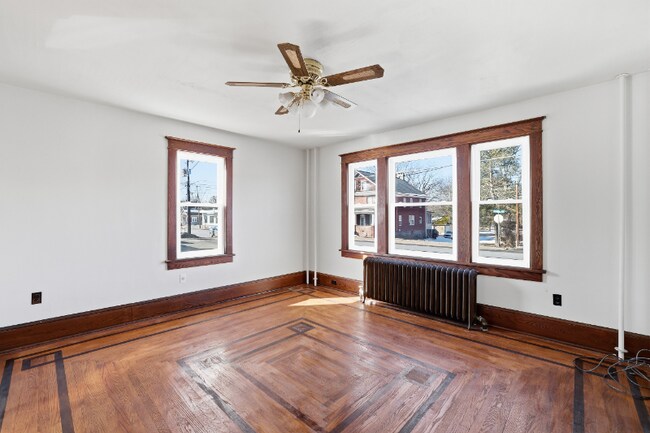 Foto del edificio - 630 N Courtland St