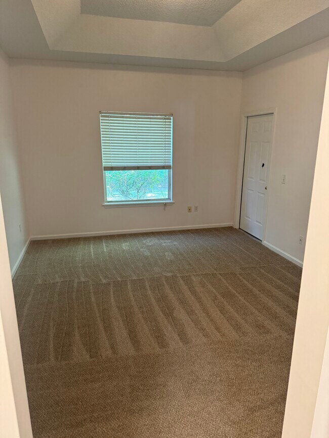 Dormitorio principal - 2311 Old Pine Trl