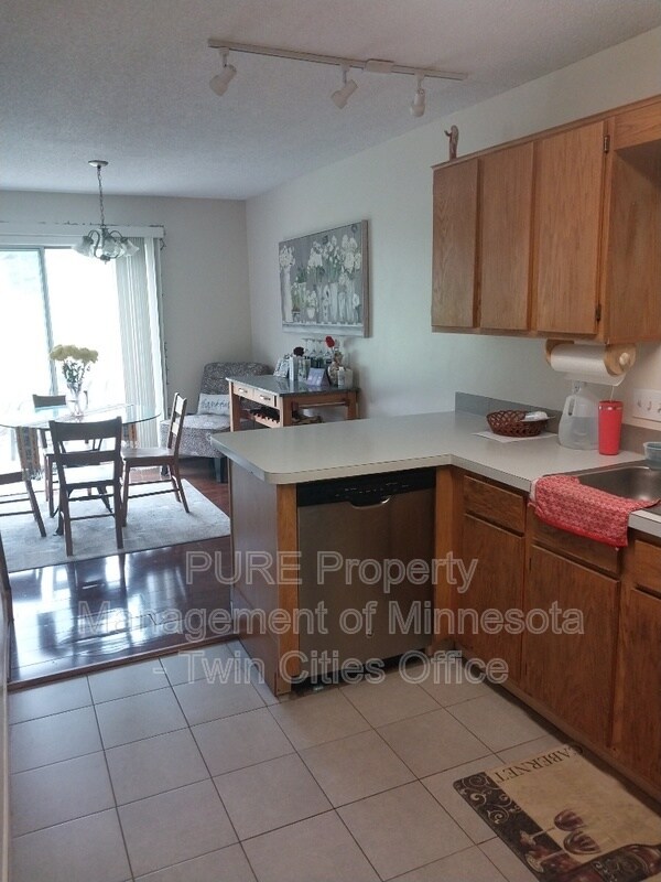 Foto del edificio - 7630 79th St S