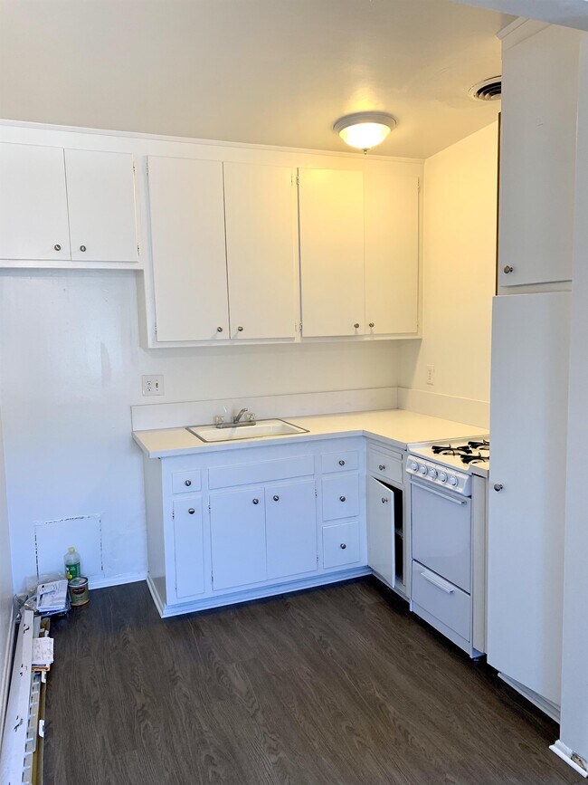 Foto del edificio - 1237 W Palmyra Ave