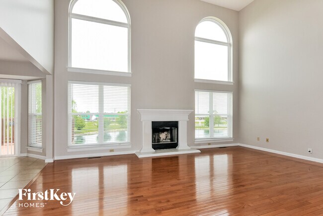Building Photo - 1217 Briarchase Dr