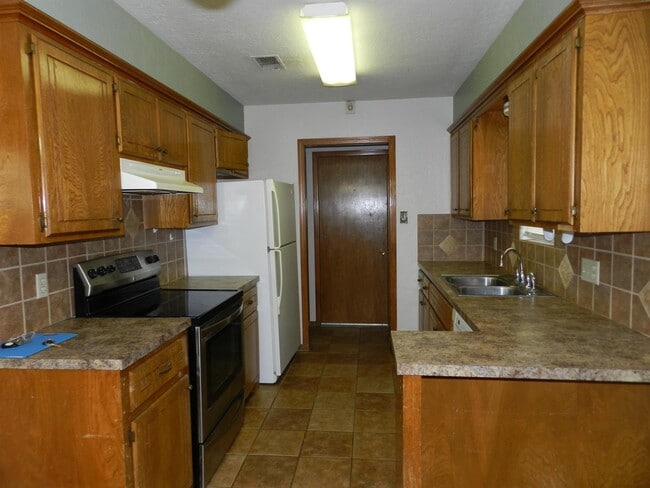 Building Photo - 717 NW 67th St