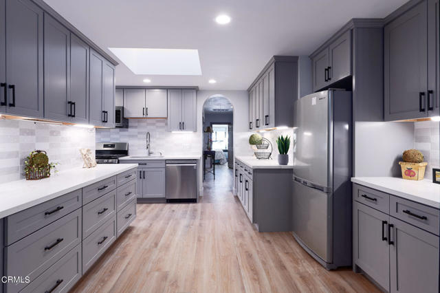 Foto del edificio - 50 Lori Ln