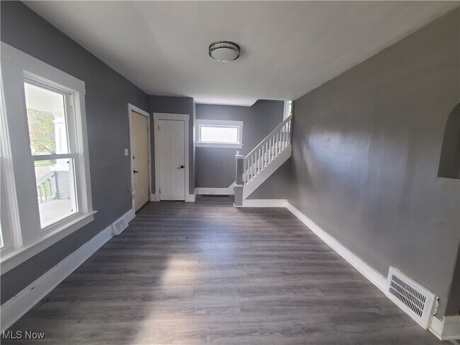 Foto del edificio - 1095 E 146th St