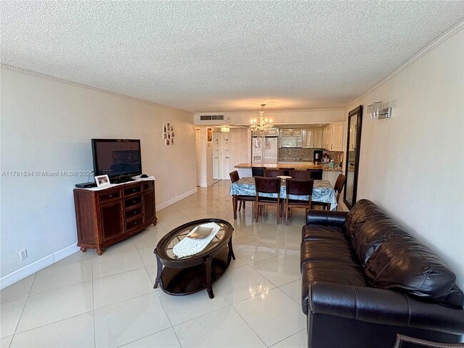Building Photo - 3180 S Ocean Dr