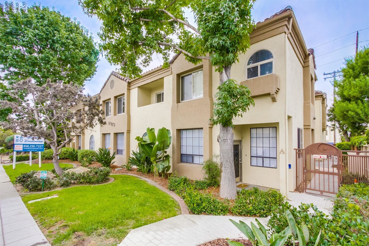 2123 Ave Unit 6, San Diego, CA 92109 Apartment for Rent in San