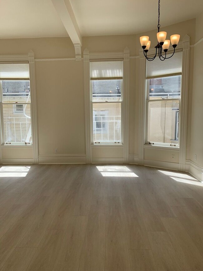 Foto del edificio - 2411 Octavia Street