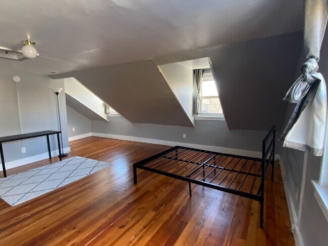 Foto del edificio - 229 Dwight St