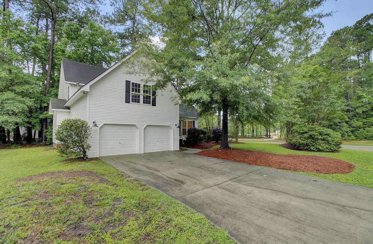 Foto principal - 1000 Shinnecock Hills Ct