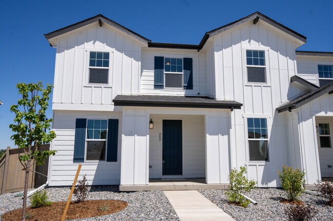 Building Photo - 280 Nighthawk St