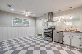 Building Photo - 5420 Volder Dr
