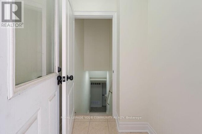 Building Photo - 128 Watsonbrook Dr