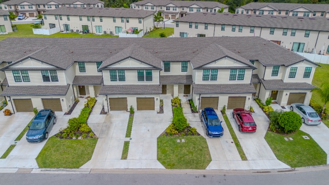 Building Photo - 14310 Oviedo Pl