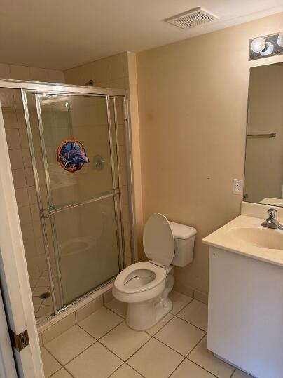 Foto del edificio - 4723 Lucerne Lakes Blvd
