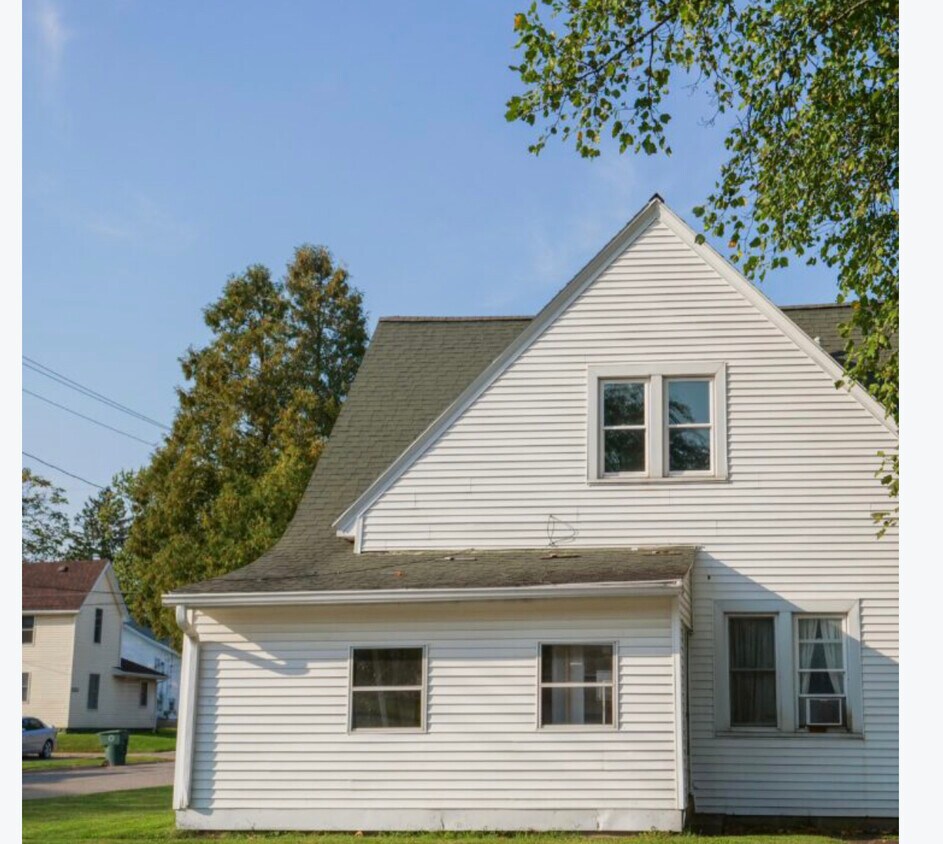 Building Photo - 2024 W Jackson St