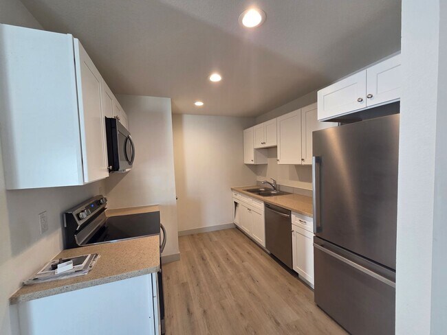 Foto del edificio - 195 Hacienda Loop