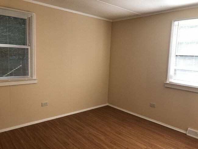 Foto del edificio - 2628 Rocky Branch Rd