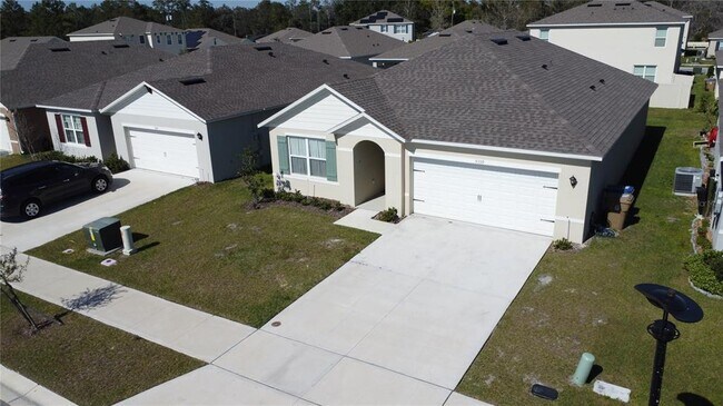 Foto del edificio - 5359 Douglas Fir Dr