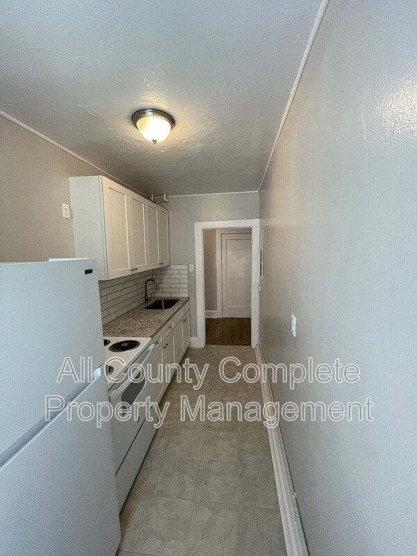 Building Photo - 82 32nd Street