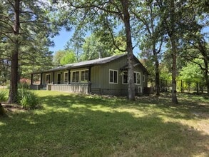 Building Photo - 444 Sheraton Dr