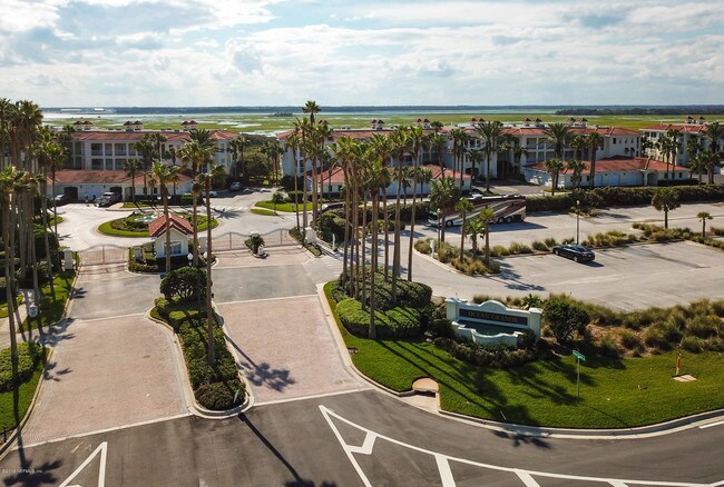 Foto del edificio - 415 N Ocean Grande Dr