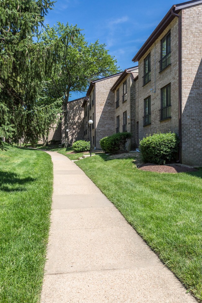 Brinkley Manor Apartments Rentals Temple Hills, MD