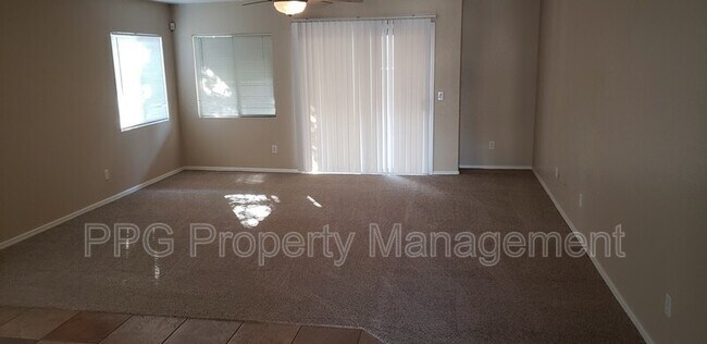 Building Photo - 2434 S 83rd Dr