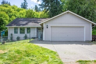 Building Photo - 2521 123rd Ave SW